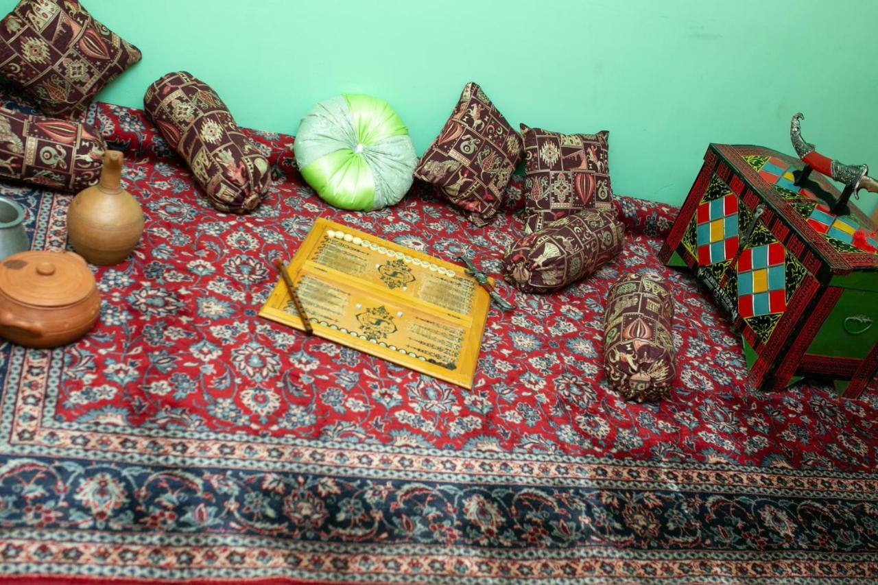 Khurma Hostel Ganja Ngoại thất bức ảnh